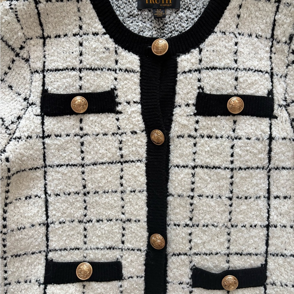 Truth by Republic Black and White Sweater Jacket with Gold Buttons size small